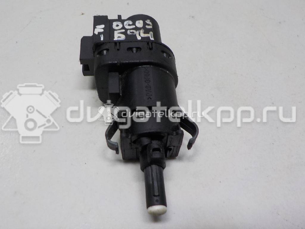 Фото Датчик включения стопсигнала  4832217 для Ford Fiesta / Focus / Tourneo / C-Max / Galaxy {forloop.counter}}