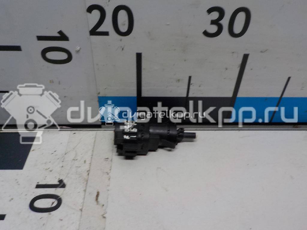 Фото Датчик включения стопсигнала  4832217 для Ford Fiesta / Focus / Tourneo / C-Max / Galaxy {forloop.counter}}