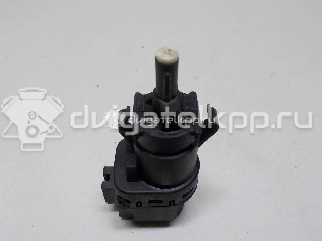 Фото Датчик включения стопсигнала  4832217 для Ford Fiesta / Focus / Tourneo / C-Max / Galaxy {forloop.counter}}