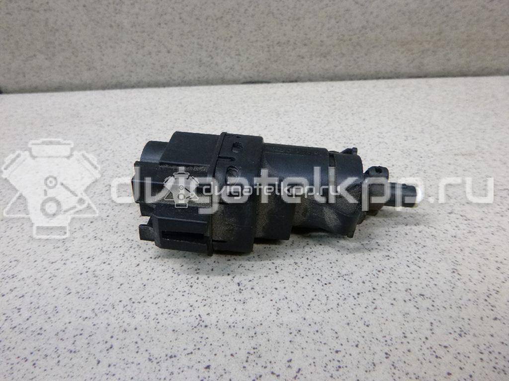 Фото Датчик включения стопсигнала  4832217 для Ford Fiesta / Focus / Tourneo / C-Max / Galaxy {forloop.counter}}
