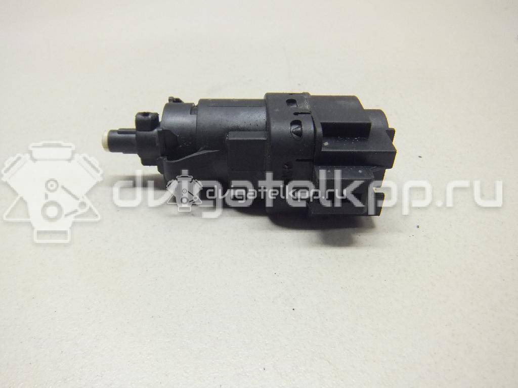 Фото Датчик включения стопсигнала  4832217 для Ford Fiesta / Focus / Tourneo / C-Max / Galaxy {forloop.counter}}