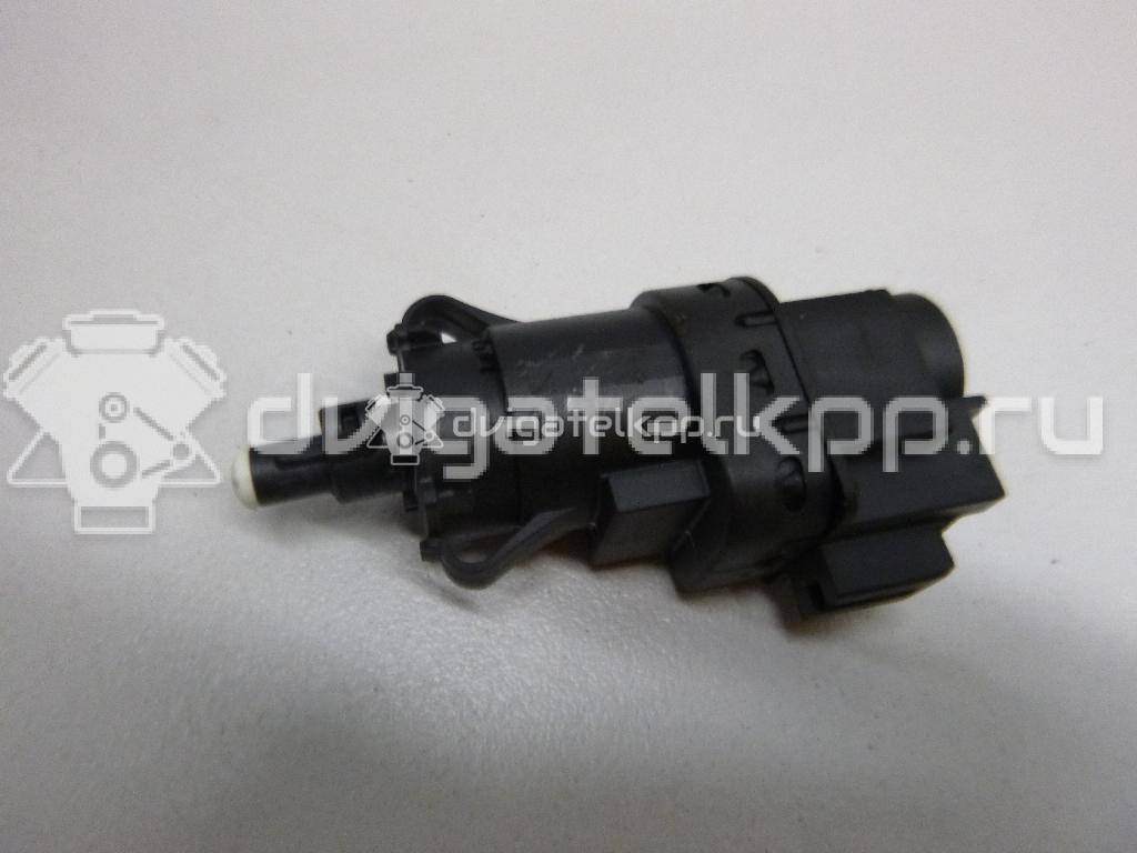 Фото Датчик включения стопсигнала  4832217 для Ford Fiesta / Focus / Tourneo / C-Max / Galaxy {forloop.counter}}