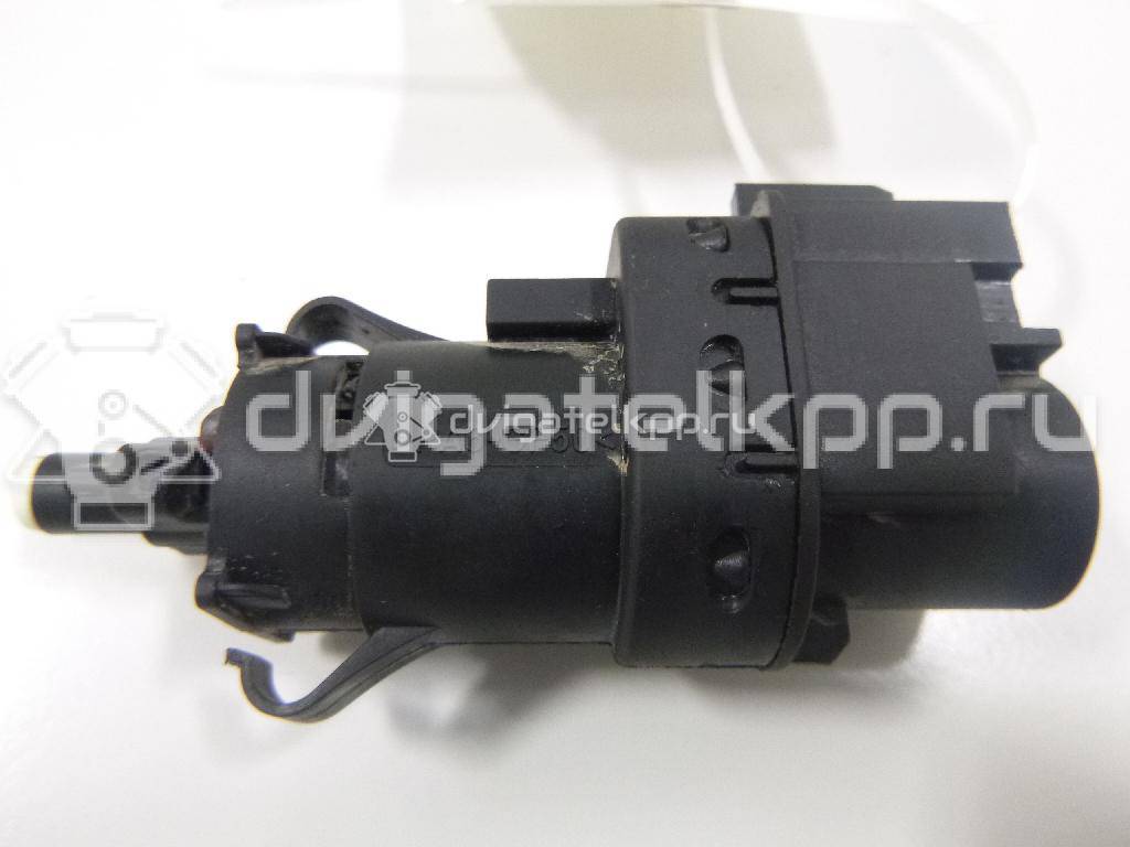 Фото Датчик включения стопсигнала  4832217 для Ford Fiesta / Focus / Tourneo / C-Max / Galaxy {forloop.counter}}