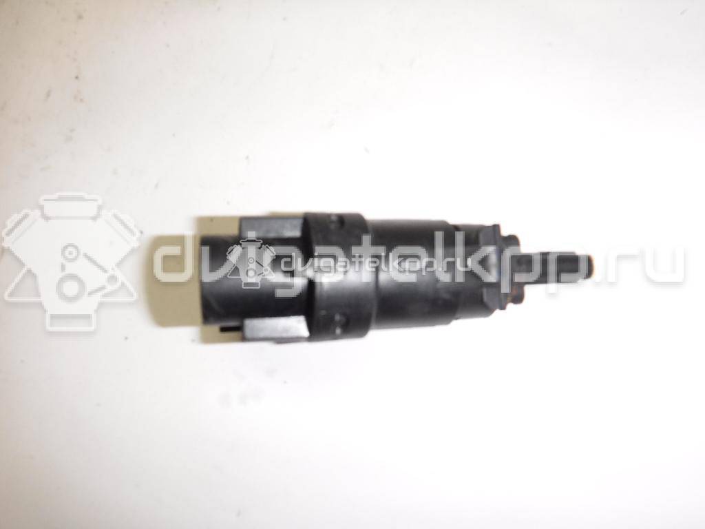 Фото Датчик включения стопсигнала  1223097 для Ford Fiesta / Focus / Tourneo / C-Max / Galaxy {forloop.counter}}