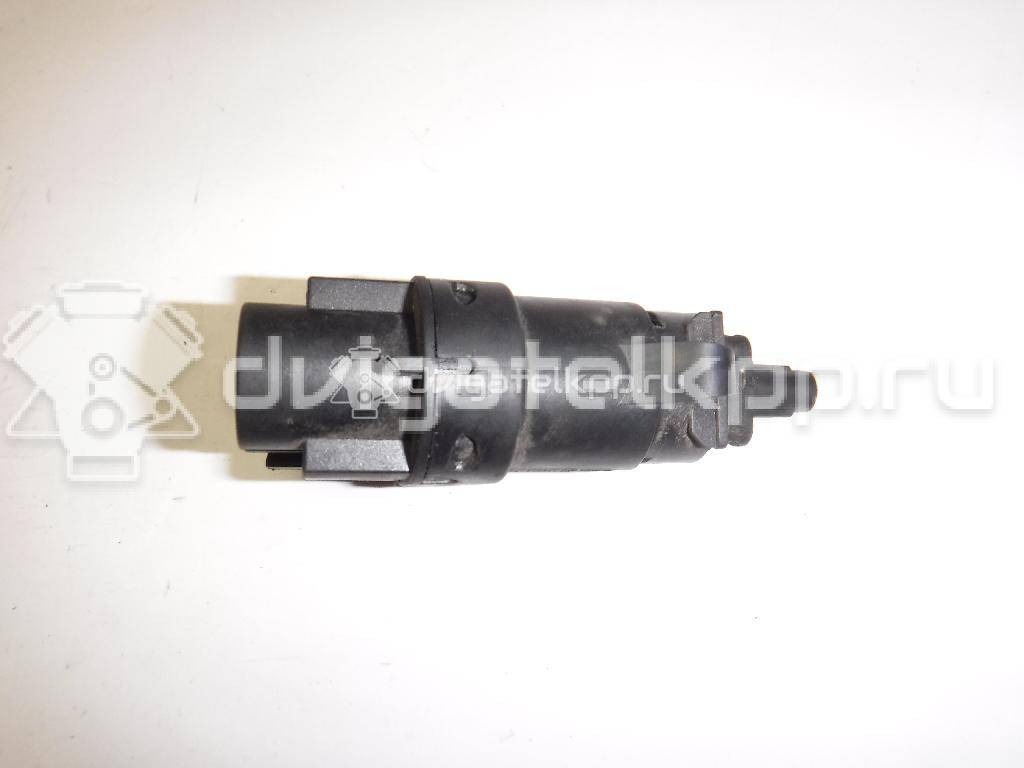Фото Датчик включения стопсигнала  1223097 для Ford Fiesta / Focus / Tourneo / C-Max / Galaxy {forloop.counter}}