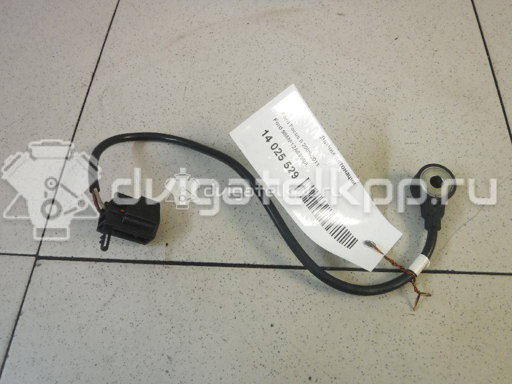 Фото Датчик детонации  98MF12A699BA для Ford Fiesta / Focus / Tourneo / C-Max / Ka {forloop.counter}}