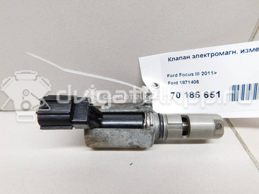 Фото Клапан электромагн. изменения фаз ГРМ  1871405 для Ford Fiesta / Focus / Tourneo / C-Max / Ka {forloop.counter}}