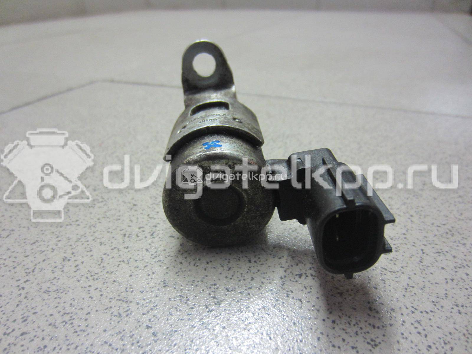 Фото Клапан электромагн. изменения фаз ГРМ  1871406 для Ford Fiesta / Focus / Tourneo / C-Max / Galaxy {forloop.counter}}
