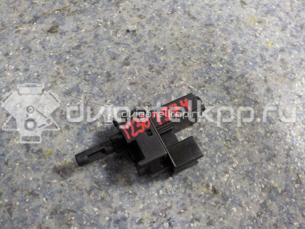 Фото Датчик педали сцепления  4M5T7C534AA для Ford Fiesta / Focus / Tourneo / C-Max / Galaxy {forloop.counter}}