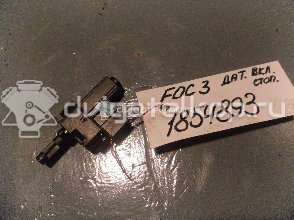 Фото Датчик педали сцепления  4M5T7C534AA для Ford Fiesta / Focus / Tourneo / C-Max / Galaxy {forloop.counter}}