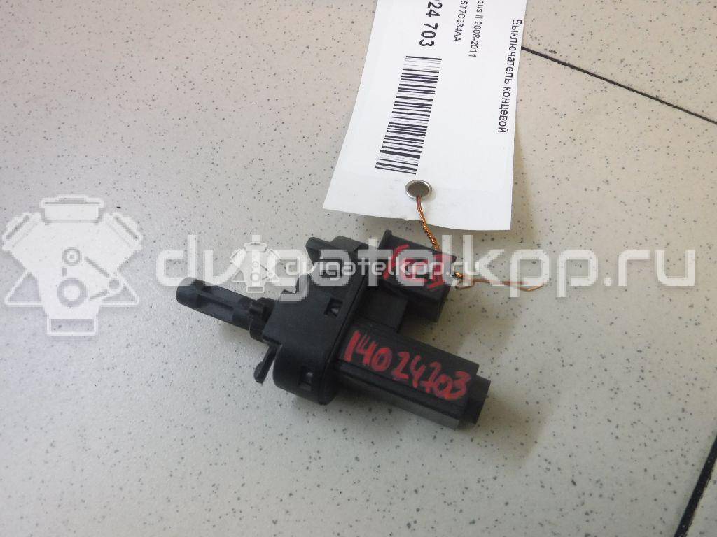 Фото Датчик педали сцепления  4M5T7C534AA для Ford Fiesta / Focus / Tourneo / C-Max / Galaxy {forloop.counter}}