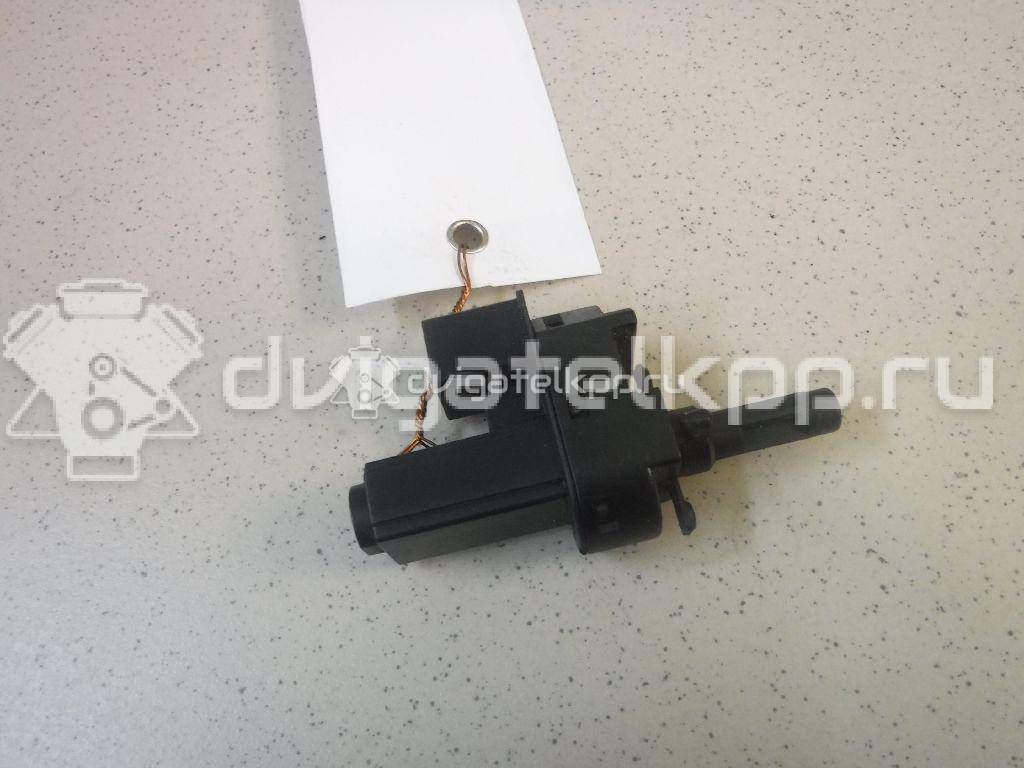 Фото Датчик педали сцепления  4M5T7C534AA для Ford Fiesta / Focus / Tourneo / C-Max / Galaxy {forloop.counter}}