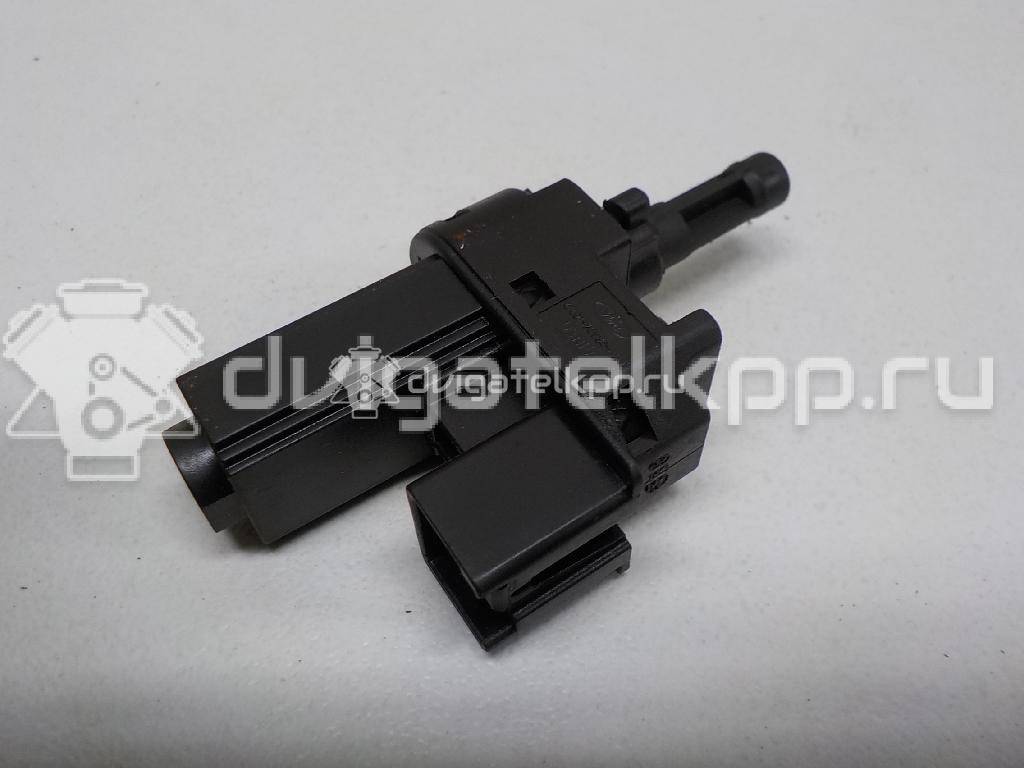 Фото Датчик педали сцепления  4M5T7C534AA для Ford Fiesta / Focus / Tourneo / C-Max / Galaxy {forloop.counter}}