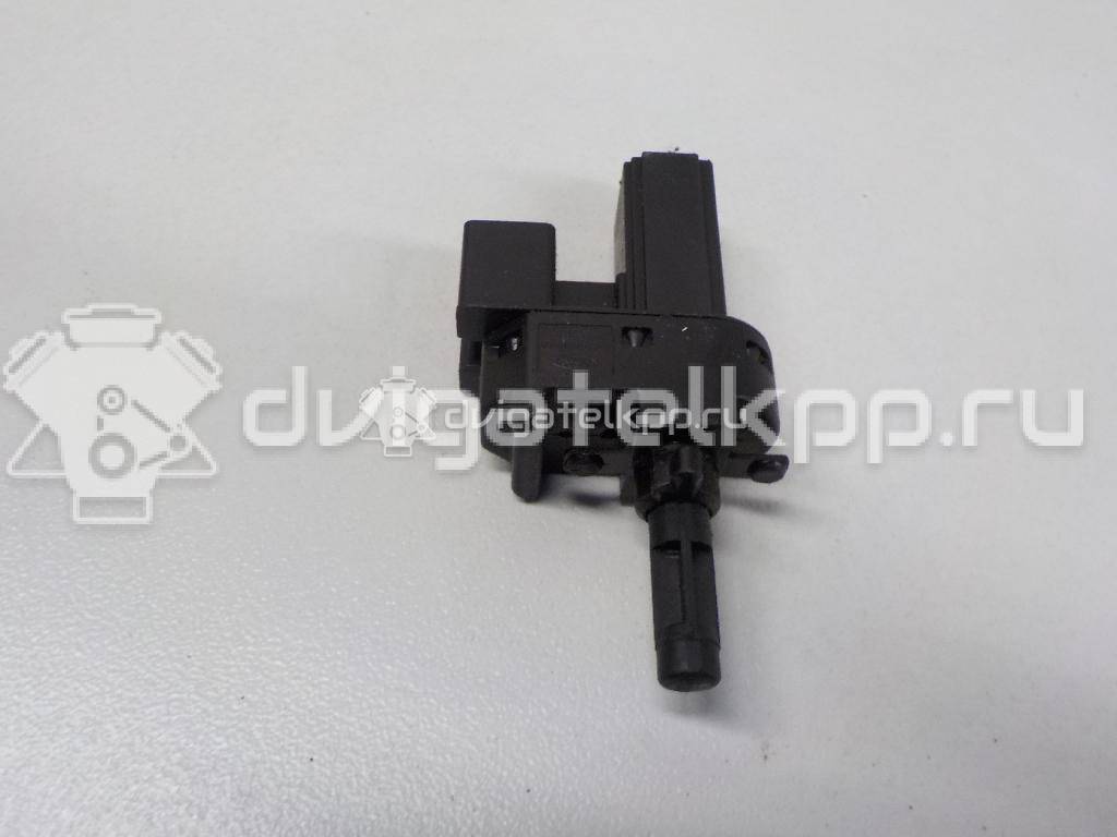 Фото Датчик педали сцепления  4M5T7C534AA для Ford Fiesta / Focus / Tourneo / C-Max / Galaxy {forloop.counter}}
