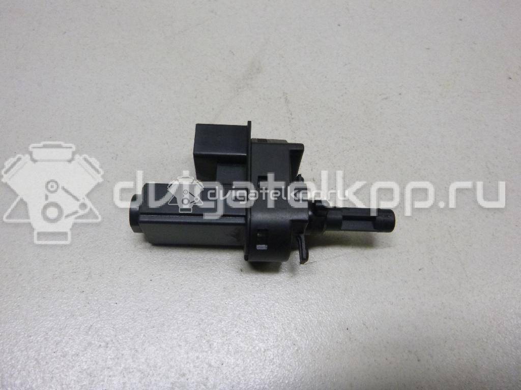 Фото Датчик педали сцепления  4M5T7C534AA для Ford Fiesta / Focus / Tourneo / C-Max / Galaxy {forloop.counter}}