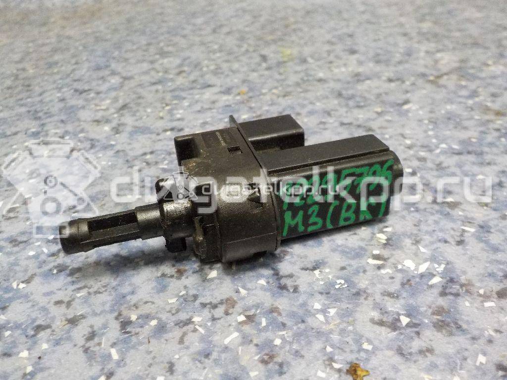 Фото Датчик педали сцепления  4M5T7C534AA для Ford Fiesta / Focus / Tourneo / C-Max / Galaxy {forloop.counter}}