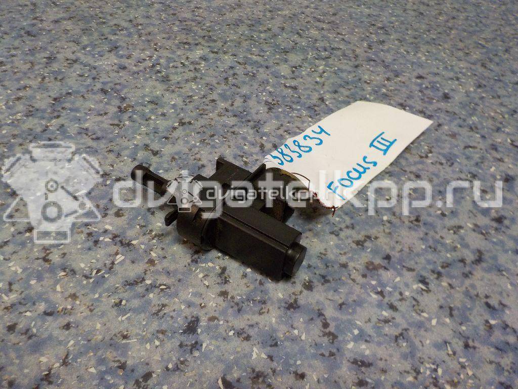 Фото Датчик педали сцепления  4M5T7C534AA для Ford Fiesta / Focus / Tourneo / C-Max / Galaxy {forloop.counter}}