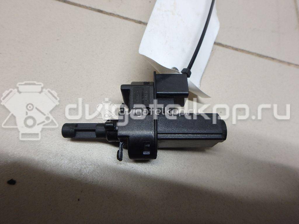 Фото Датчик педали сцепления  4M5T7C534AA для Ford Fiesta / Focus / Tourneo / C-Max / Galaxy {forloop.counter}}