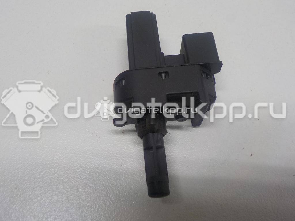 Фото Датчик педали сцепления  4M5T7C534AA для Ford Fiesta / Focus / Tourneo / C-Max / Galaxy {forloop.counter}}