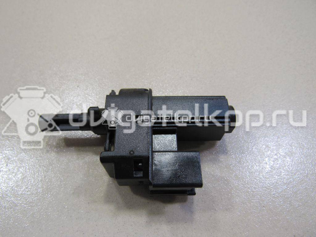 Фото Датчик педали сцепления  4M5T7C534AA для Ford Fiesta / Focus / Tourneo / C-Max / Galaxy {forloop.counter}}