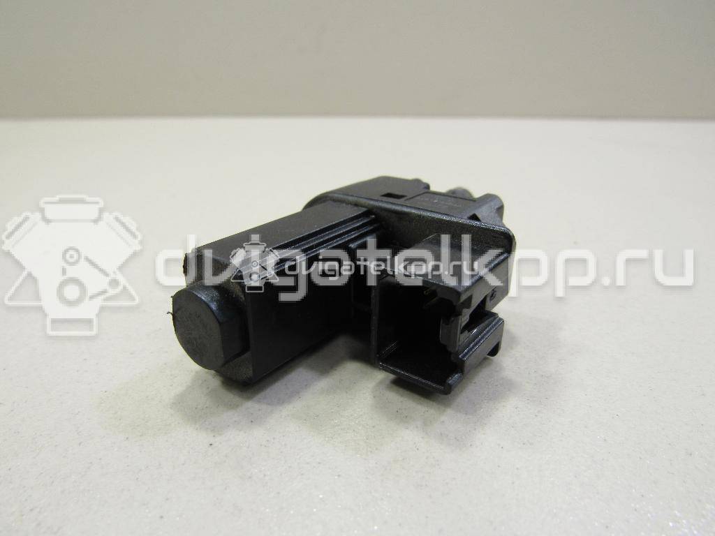 Фото Датчик педали сцепления  4M5T7C534AA для Ford Fiesta / Focus / Tourneo / C-Max / Galaxy {forloop.counter}}