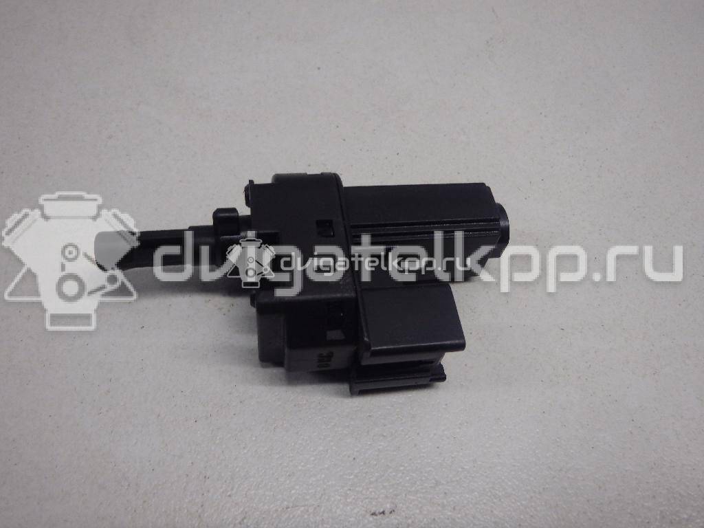 Фото Датчик педали сцепления  4M5T7C534AA для Ford Fiesta / Focus / Tourneo / C-Max / Galaxy {forloop.counter}}
