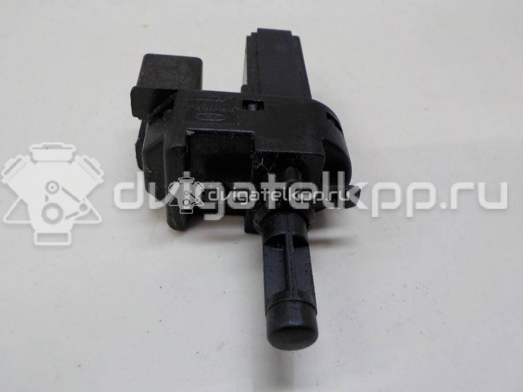 Фото Датчик педали сцепления  4M5T7C534AA для Ford Fiesta / Focus / Tourneo / C-Max / Galaxy {forloop.counter}}