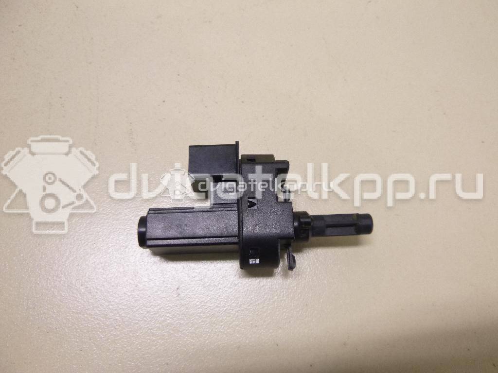 Фото Датчик педали сцепления  4M5T7C534AA для Ford Fiesta / Focus / Tourneo / C-Max / Galaxy {forloop.counter}}