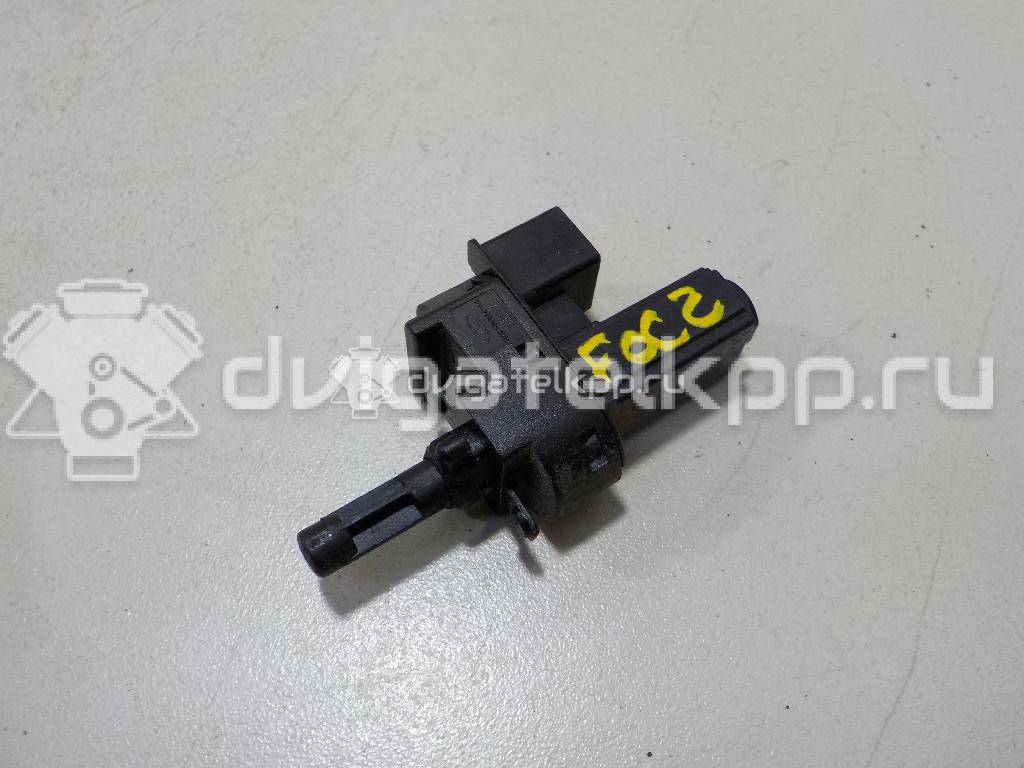 Фото Датчик педали сцепления  4M5T7C534AA для Ford Fiesta / Focus / Tourneo / C-Max / Galaxy {forloop.counter}}