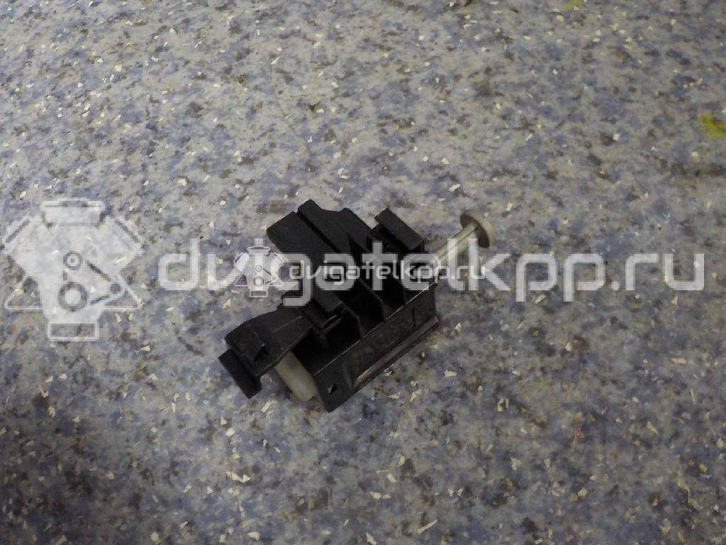 Фото Датчик педали сцепления  6G9T11A152AA для Ford Fiesta / Focus / Tourneo / C-Max / Galaxy {forloop.counter}}