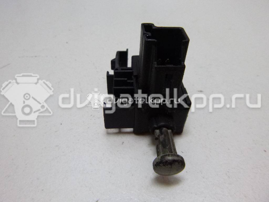 Фото Датчик педали сцепления  6G9T11A152AA для Ford Fiesta / Focus / Tourneo / C-Max / Galaxy {forloop.counter}}