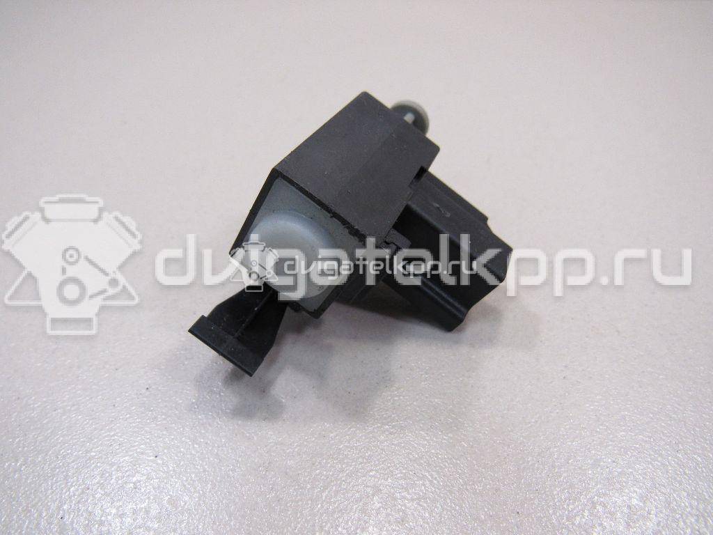 Фото Датчик педали сцепления  6G9T11A152AA для Ford Fiesta / Focus / Tourneo / C-Max / Galaxy {forloop.counter}}