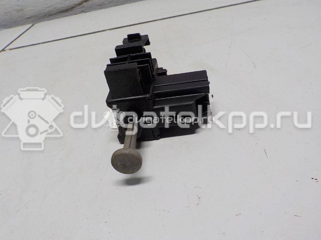 Фото Датчик педали сцепления  6G9T11A152AA для Ford Fiesta / Focus / Tourneo / C-Max / Galaxy {forloop.counter}}