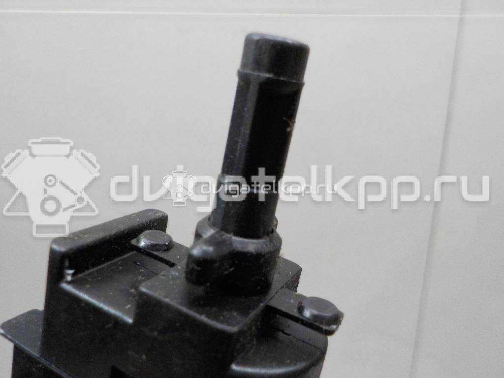 Фото Датчик педали сцепления  1343269 для Ford Fiesta / Focus / Tourneo / C-Max / Galaxy {forloop.counter}}