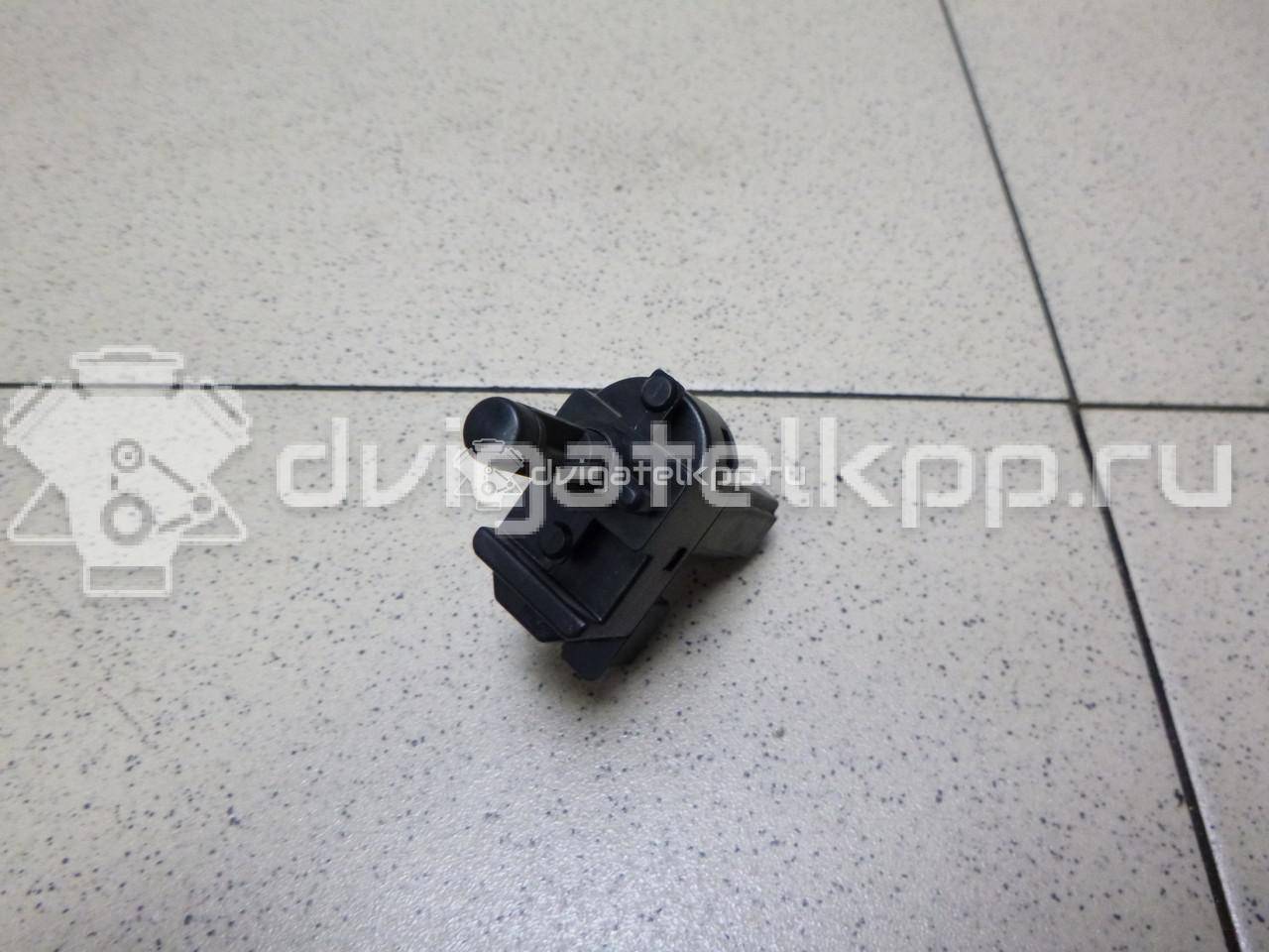 Фото Датчик педали сцепления  1343269 для Ford Fiesta / Focus / Tourneo / C-Max / Galaxy {forloop.counter}}