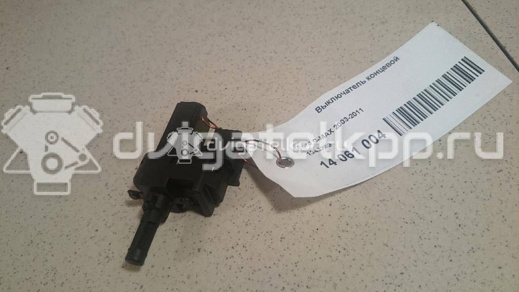 Фото Датчик педали сцепления  1343269 для Ford Fiesta / Focus / Tourneo / C-Max / Galaxy {forloop.counter}}