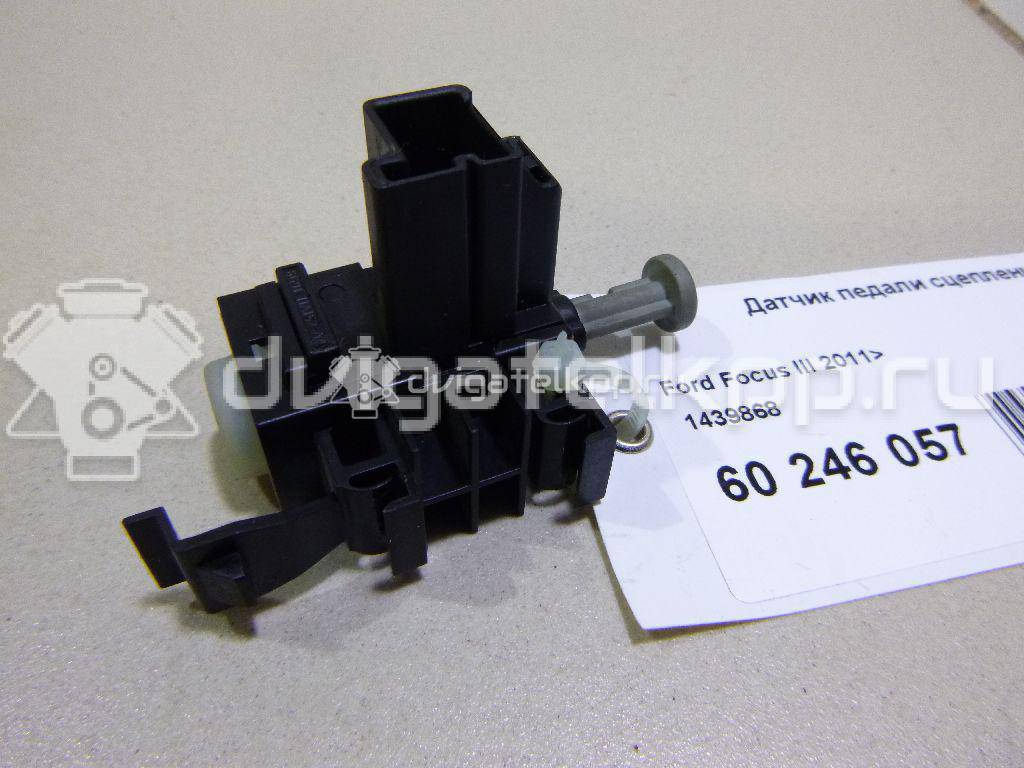 Фото Датчик педали сцепления  1439868 для Ford Fiesta / Focus / Tourneo / C-Max / Galaxy {forloop.counter}}