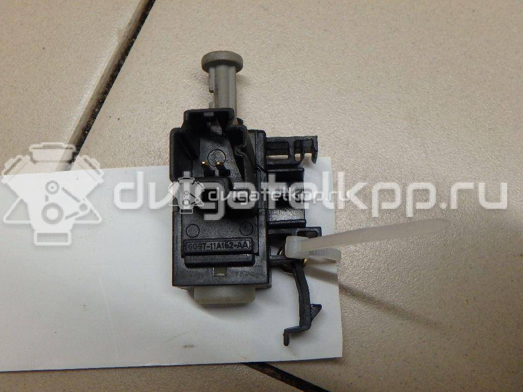 Фото Датчик педали сцепления  1439868 для Ford Fiesta / Focus / Tourneo / C-Max / Galaxy {forloop.counter}}