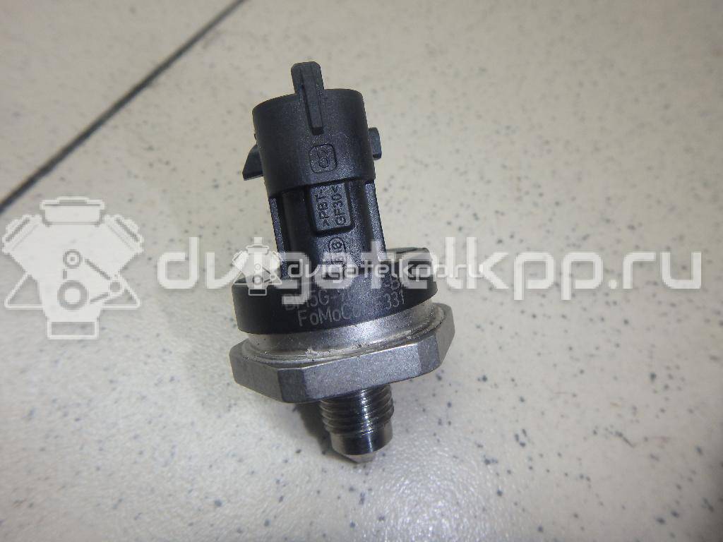 Фото Датчик давления топлива  1729436 для Ford Fiesta / Focus / Tourneo / C-Max / Galaxy {forloop.counter}}