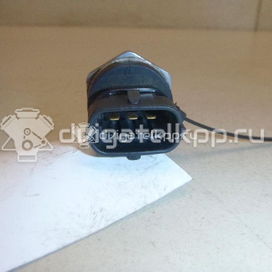 Фото Датчик давления топлива  1729436 для Ford Fiesta / Focus / Tourneo / C-Max / Galaxy