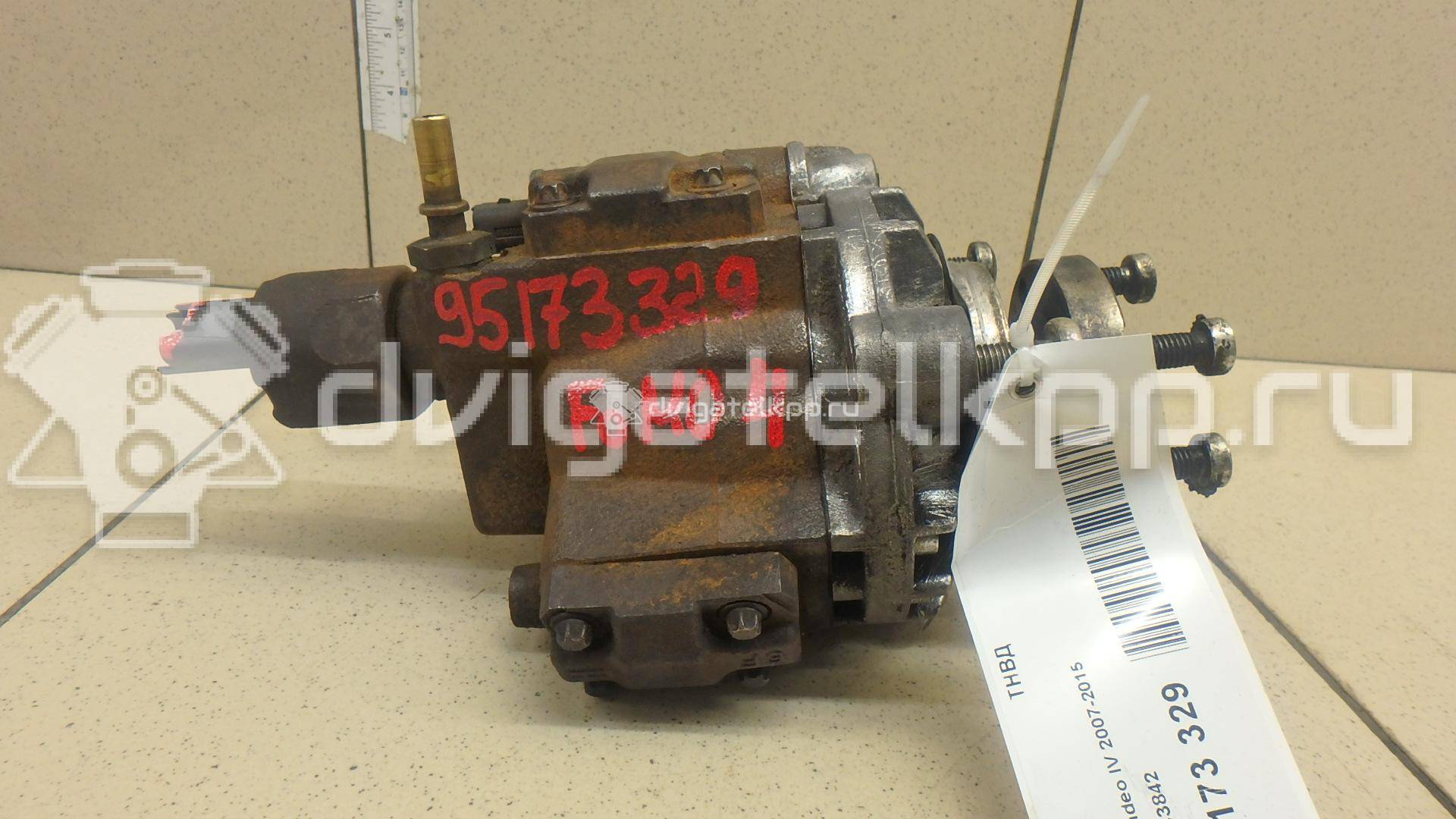 Фото ТНВД  1543842 для Ford Focus / Tourneo / C-Max / Galaxy / S-Max {forloop.counter}}
