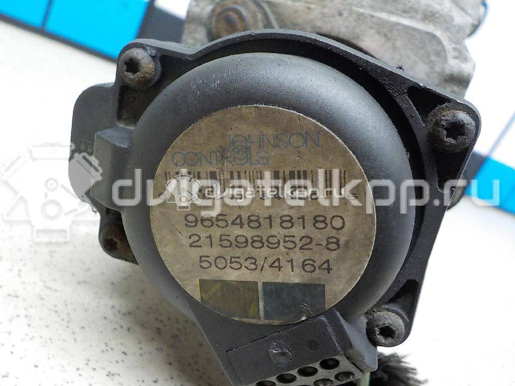 Фото Клапан рециркуляции выхлопных газов  1748265 для Ford Fiesta / Focus / C-Max / Galaxy / Fusion Ju {forloop.counter}}