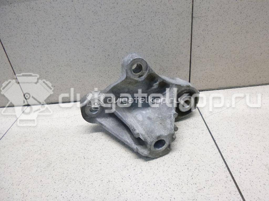 Фото Кронштейн опоры КПП  1322569 для Ford Focus / C-Max {forloop.counter}}