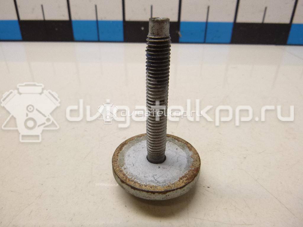 Фото Болт передней ступицы  1569107 для Ford Focus / C-Max {forloop.counter}}