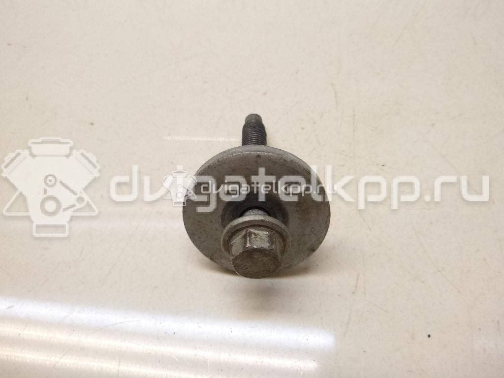 Фото Болт передней ступицы  1569107 для Ford Focus / C-Max {forloop.counter}}