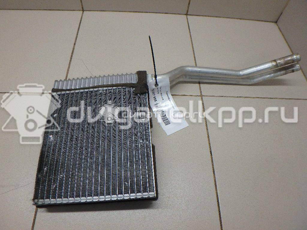 Фото Радиатор отопителя  1754199 для Ford Focus / Kuga / C-Max {forloop.counter}}