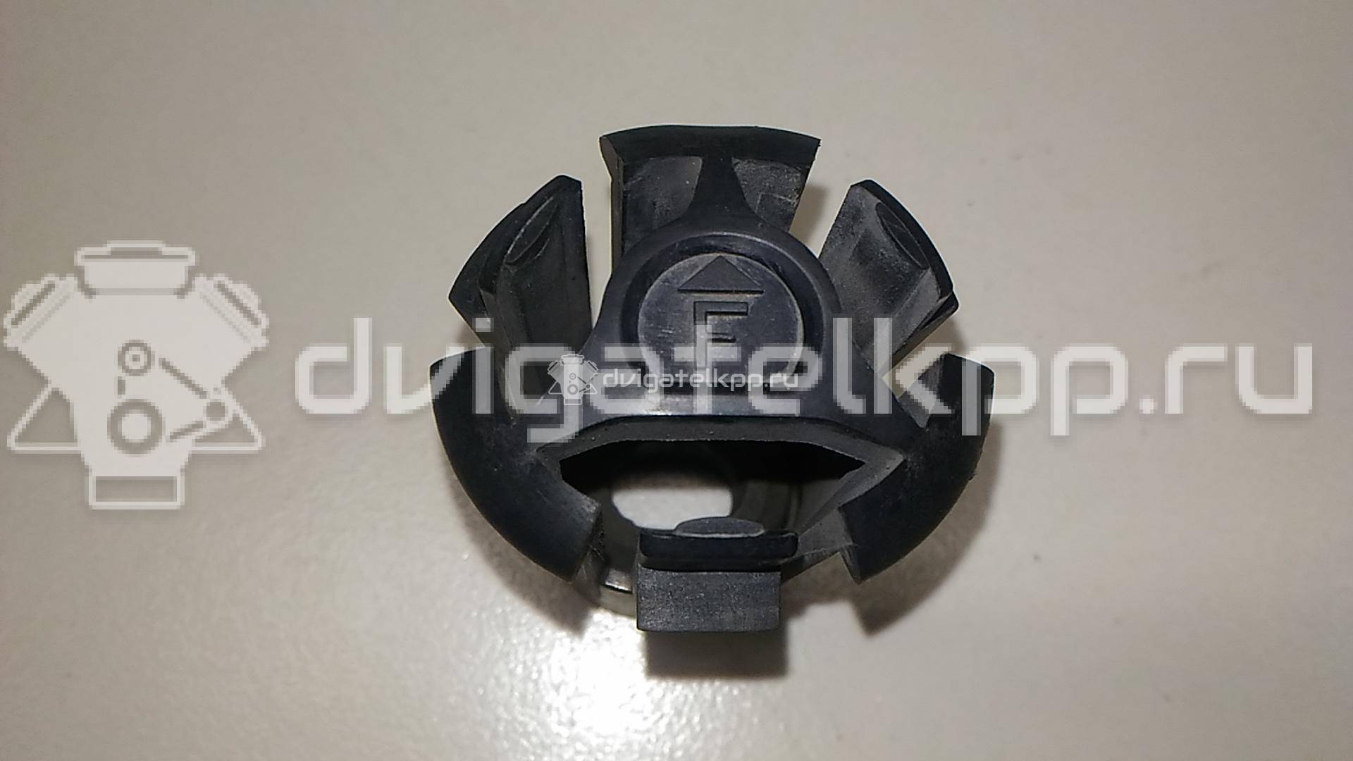 Фото Подушка радиатора  3M5H8125AC для Ford Focus / Kuga / C-Max / Grand {forloop.counter}}