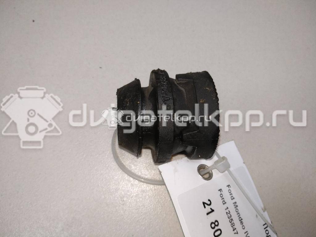Фото Подушка радиатора  1235847 для Ford Focus / Tourneo / C-Max / Grand / Kuga {forloop.counter}}