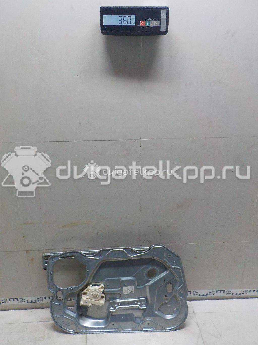 Фото Стеклоподъемник электр. передний левый  1738645 для Ford Focus / Kuga / C-Max / Grand {forloop.counter}}