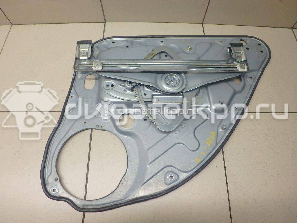 Фото Стеклоподъемник электр. задний левый  1738647 для Ford Focus / Kuga / C-Max / Grand {forloop.counter}}